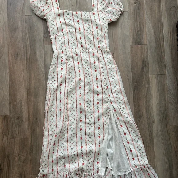 With Jean Cottagecore White Empire Waist Floral Midi Dress - Picture 7 of 13